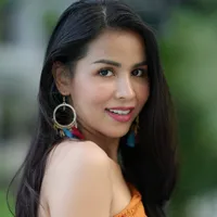 Singer.Nann Yati Khine