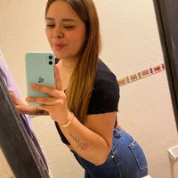 adriana27lorencez
