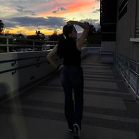 _emily_juliette_