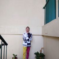 thehandsomeperson