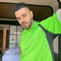 Расмешнила