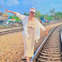 naazneen170860