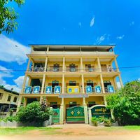 aung.pwe.san.priva