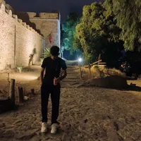 نحنا أولاد زنقة