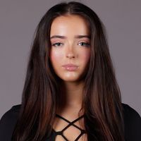 brooke_halliday