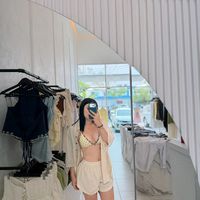 ariana_r.s