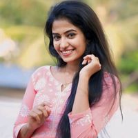 ramya_queen_05