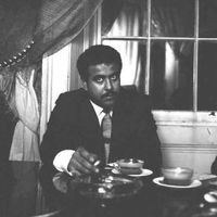 حلمت ماني بعنزي