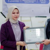 SOUND ASLI NUR ANISA KULIAH