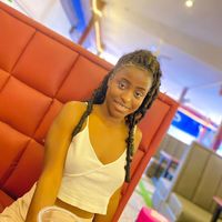 yaaqueenzy05