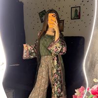 momina_here010