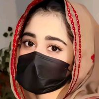 queen_of_eyes17