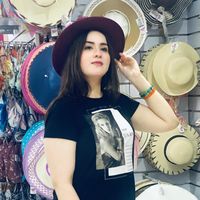 ayeshakhan1_1