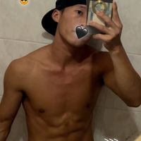 xyeesyaj3