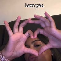 leslieemannuella4