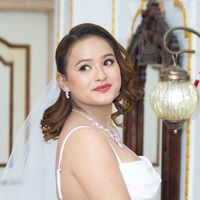 glam_with_anuu