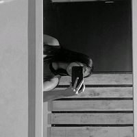 __v4le._