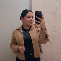 sheis.ale