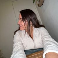 emily.barzola