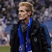 لاحد يستخدم الصوت بليييز