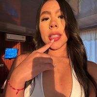 hilaryr05
