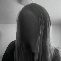 xhenisa017