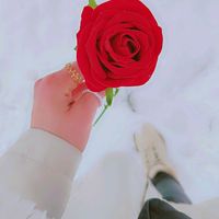 بقلبي قلب صغير