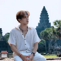 មិត្តស្លាប់រស់