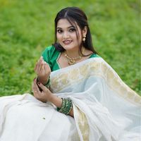 ruhi_reshmi