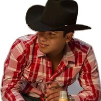 _.arielcamacho_