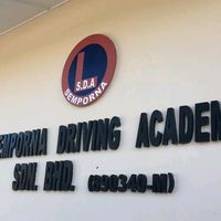 semporna.driving