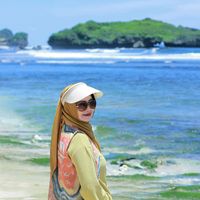 suara asli - Aura Maura