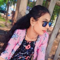 ennavanukkuriyaval