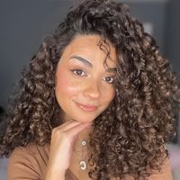 carineannecurls