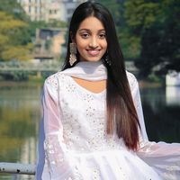 pooja_bbh001