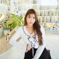 naneawitch49