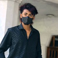 vinith579