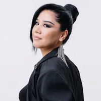 Aziza Qobilova Ride it