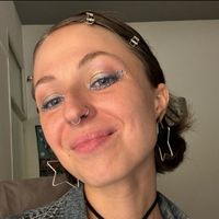listopadova_e