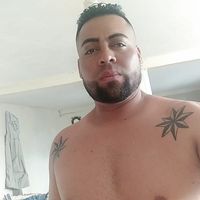 dominickaxelurres