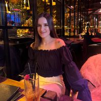 debora__hoxha