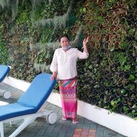 nang.khin.hla.yee2
