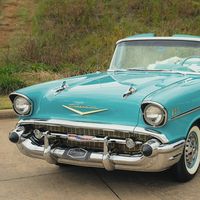 retro_avenue_