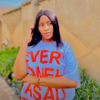 la.reine.mre047