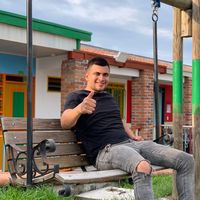 alextovar596