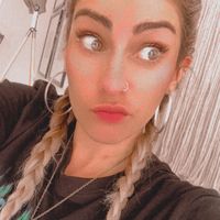 valeriajara28