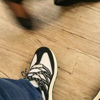 rabu_sneakers