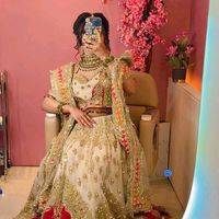 ayesha...775