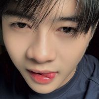 nhạc nền - QuocHuy