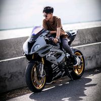 aun_superbike1